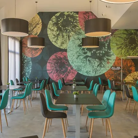 Venture Sant Cugat Hotel 3*